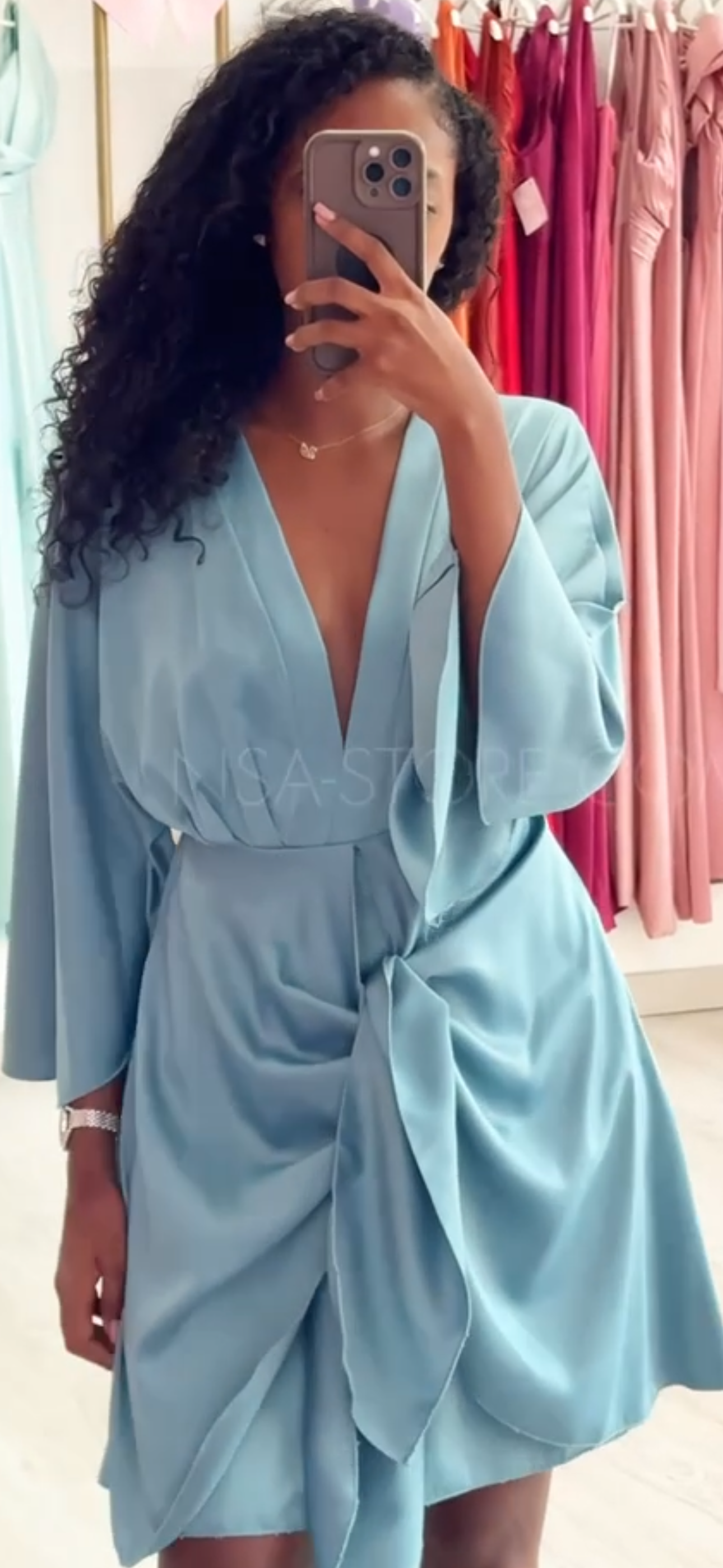 Vestido Mia cetim azul celeste