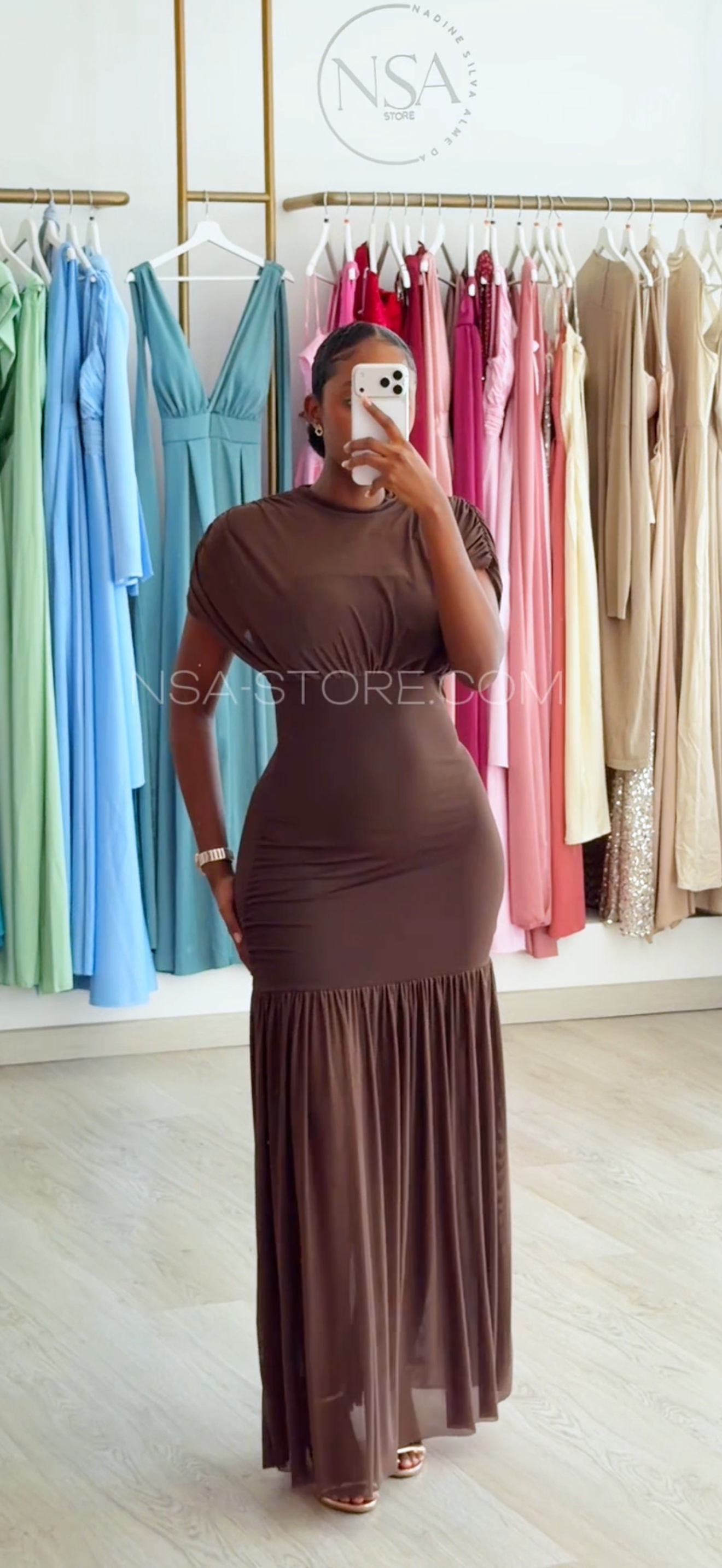 Vestido Vany Castanho