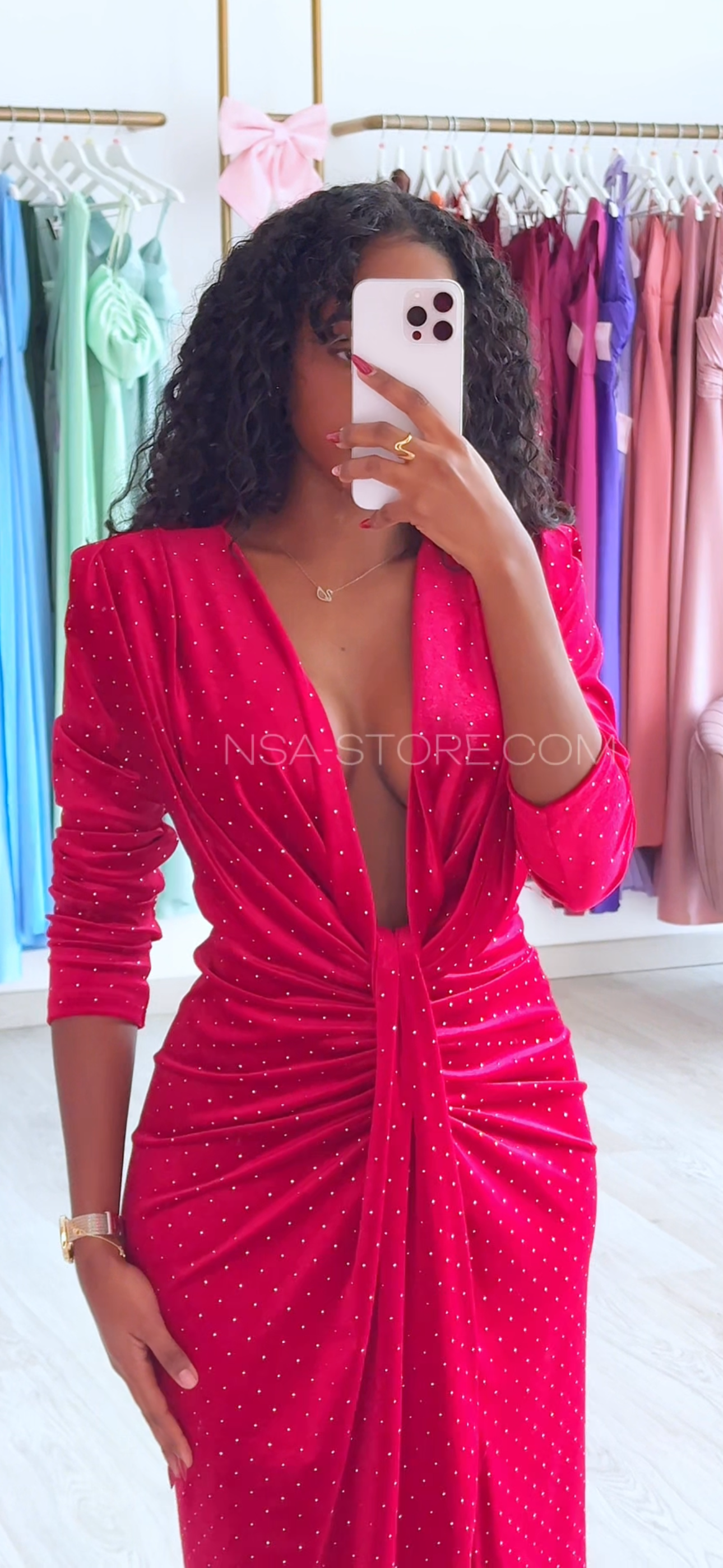 Vestido Bárbara vermelho com bolinhas douradas - Natal