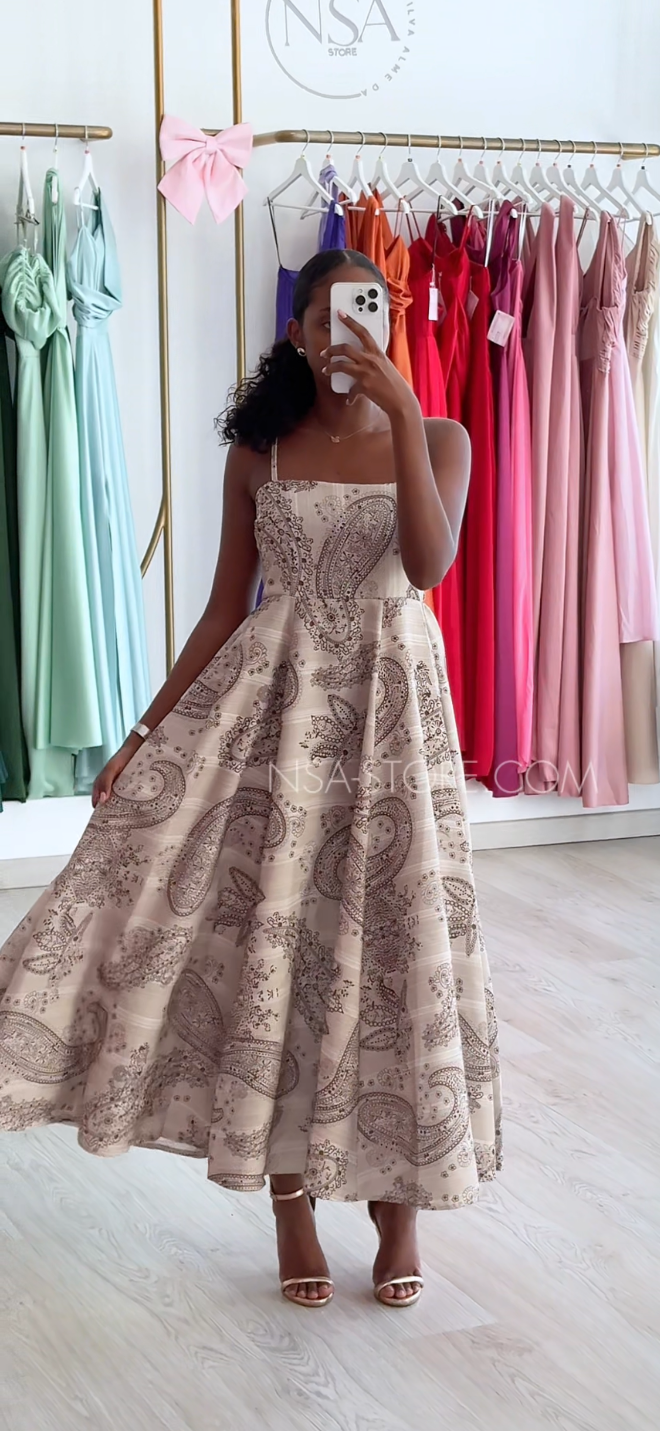 Vestido Jane Bege