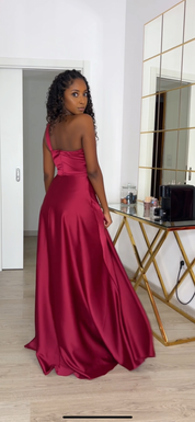 Vestido Lídia bordô